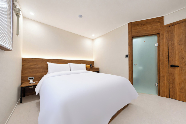 Bedroom 5, CentroStay, Gyeyang