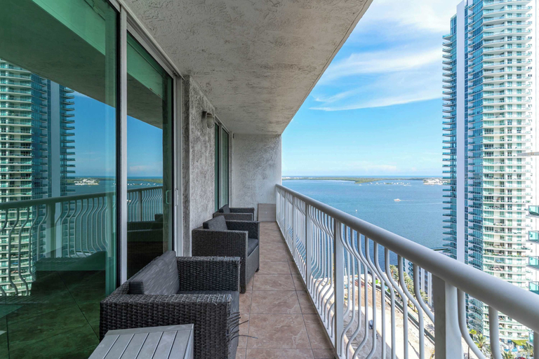 Others 4, Brickell Bay View Pool & Gym, Miami-Dade