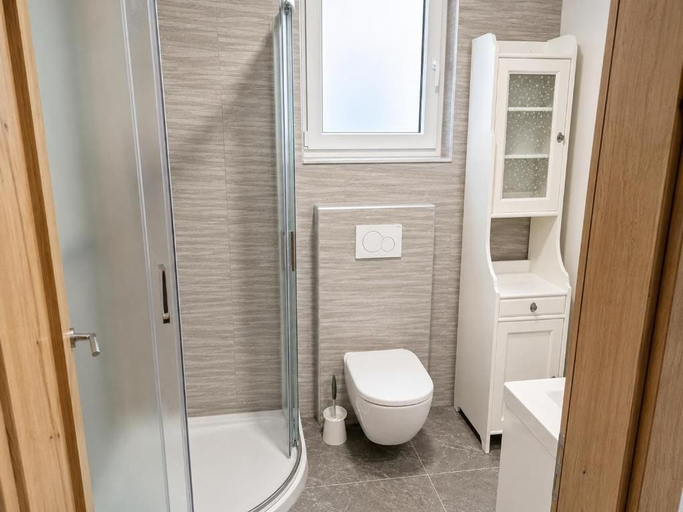 Others 4, Apartment Beli, Radovljica