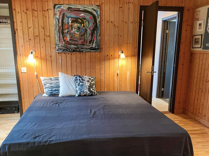 Others 5, 5 Star Holiday Home in Knared, Laholm