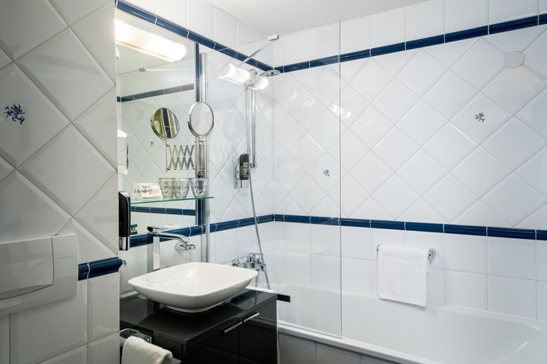 Bathroom 4, Arthotel ANA Gala, Trademark Collection by Wyndham, Wien