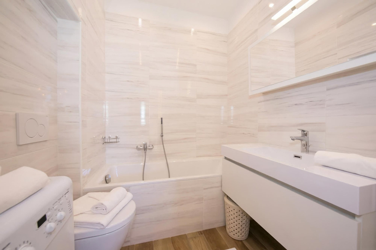 Bathroom 4, Villa Evelyn Terrazzo, Como