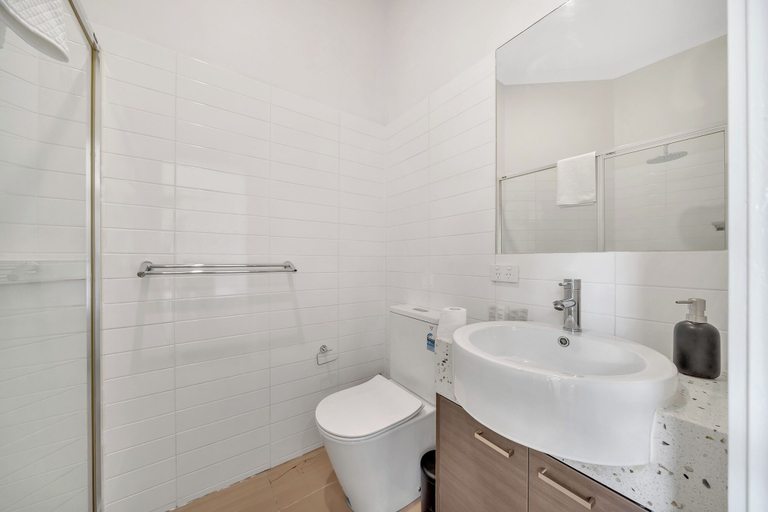 Bathroom 4, Grosvenor 3121 Richmond, Melbourne