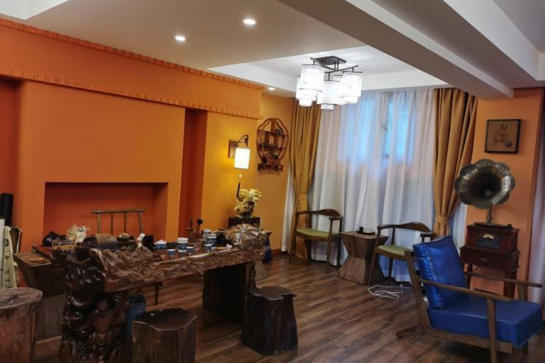Food & Drinks 4, Hemu Tuwaju Hotel, Altay