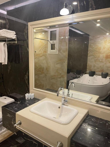 Bathroom 5, Gold Inn Serviced Apartment , Riyadh