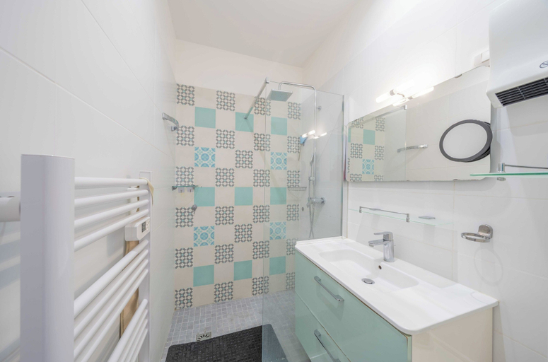 Others 4, a/c 2bdr/4p Appartement - Cannes Center, Alpes-Maritimes
