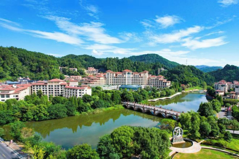 Exterior & Views 2, Yichun Grand Metropark Resort, Yichun