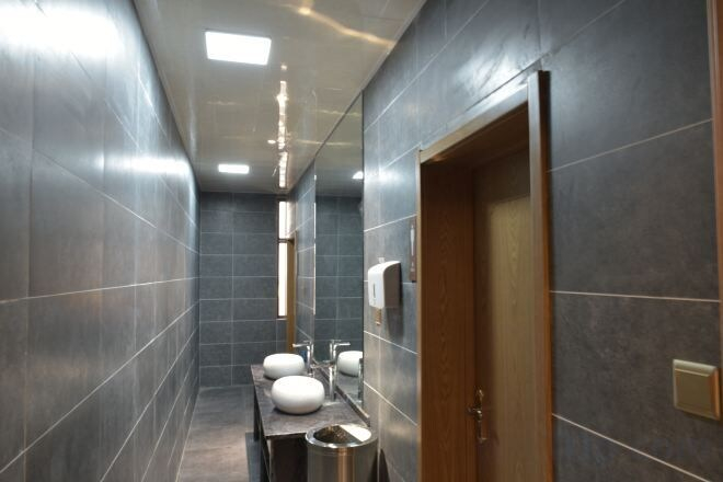 Bathroom, Lan Tian Business Hotel, Luohe