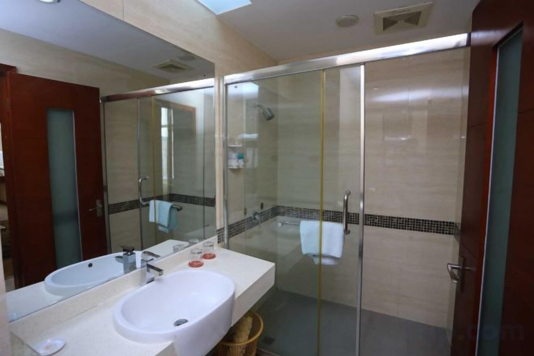 Bathroom 4, Meiyutu International Hotel (Shenzhen Bao'an Branch), Shenzhen