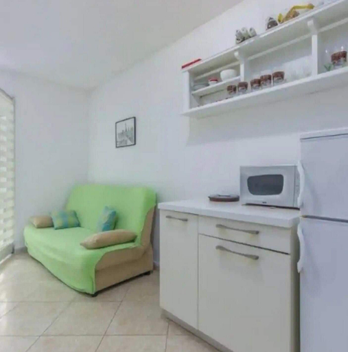 Others 4, Apartment Orimar, Novigrad