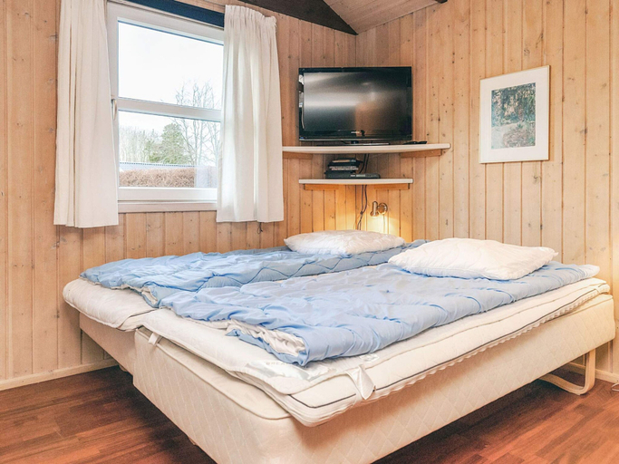 Bedroom 2, 5 Star Holiday Home in Hals, Aalborg