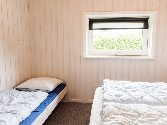 Bedroom 2, 5 Star Holiday Home in Hemmet, Ringkøbing-Skjern