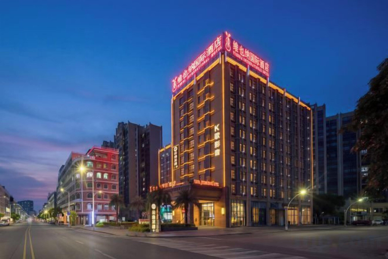 Exterior & Views 2, Vienna International Hotel (Yangxifuda), Yangjiang