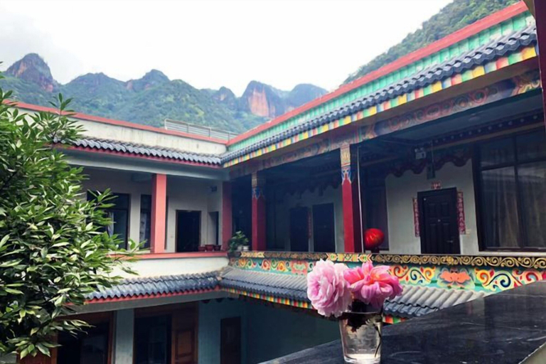 Exterior & Views 2, Zixin Space Leisure Hotel, Lijiang