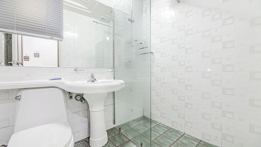 Bathroom 4, Gapyeong Maplein Pension, Gapyeong
