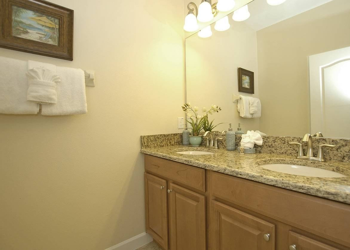 Bathroom 4, Paradise Palms- 5 Bed Townhome W/splashpool-3020pp 5 Bedroom Townhouse by RedAwning, Osceola