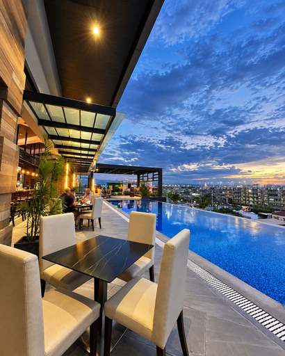 Food & Drinks 5, Capitol Hill Hotel and Suites, Angeles City