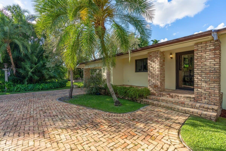 Others 2, Garden House, Pool in Lush Peaceful Homestead, Miami-Dade