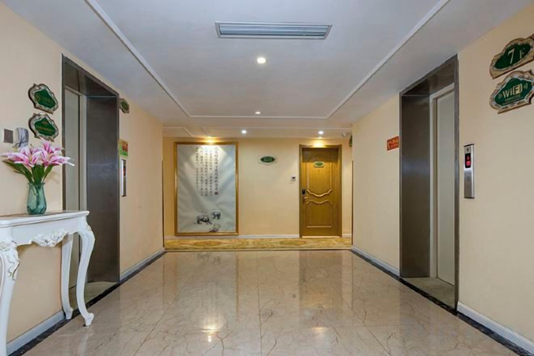 Others 4, Vienna 3 Best Hotel (inan Changqing University Town), Jinan