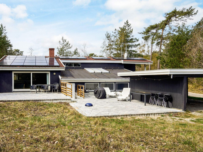 Exterior & Views, 4 Star Holiday Home in Nexo, Bornholm