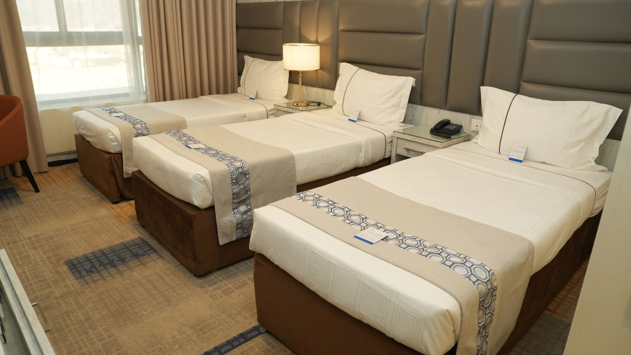 Bedroom 2, Zowar Alalami Hotel, Al Madinah Al Munawwarah