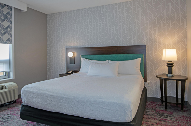Bedroom 3, Home2 Suites by Hilton West Edmonton, Alberta, Canada, Division No. 11