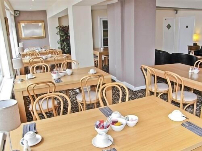 Food & Drinks 4, North Ocean Hotel, Blackpool