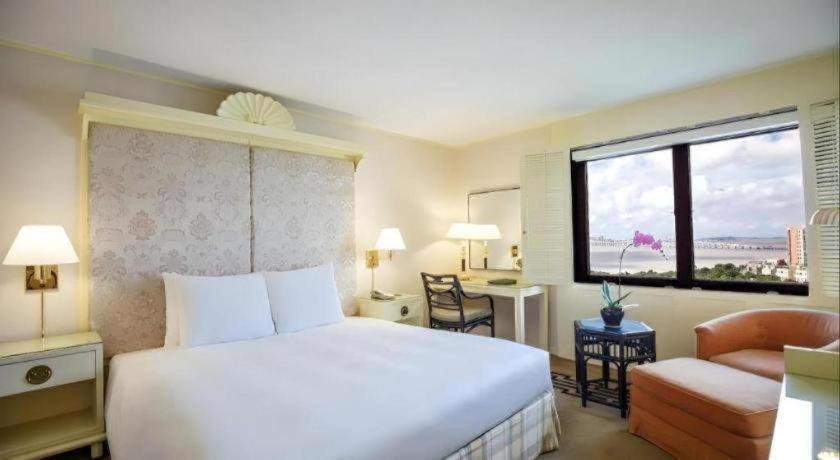 Bedroom, Regency Art Hotel, Macao