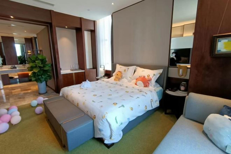 Bedroom 3, Bai Hua Ting International Hotel, Jinan