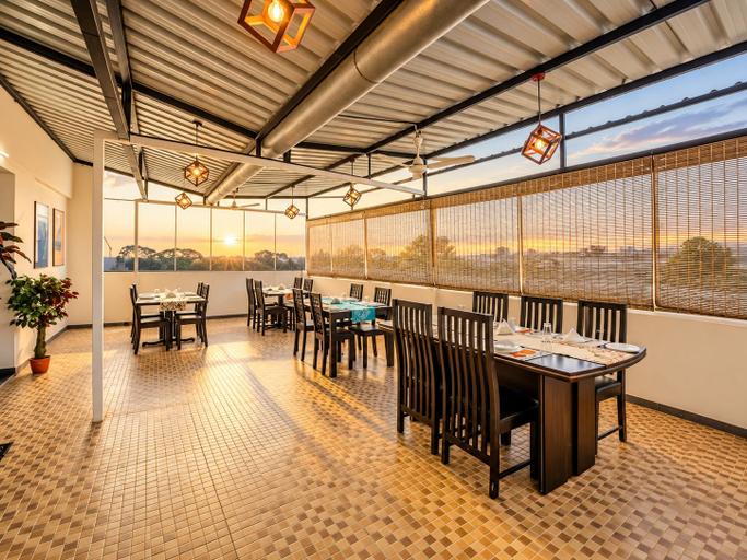 Food & Drinks 4, The Altruist Bellandur Hotel, Bangalore