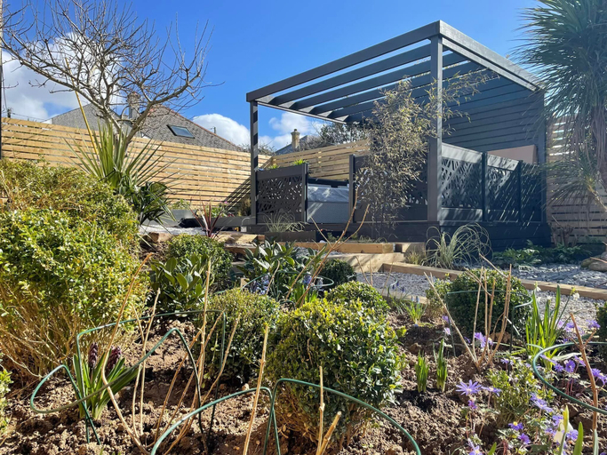 Exterior & Views 2, Captivating 5-bed House in Porthleven, Cornwall