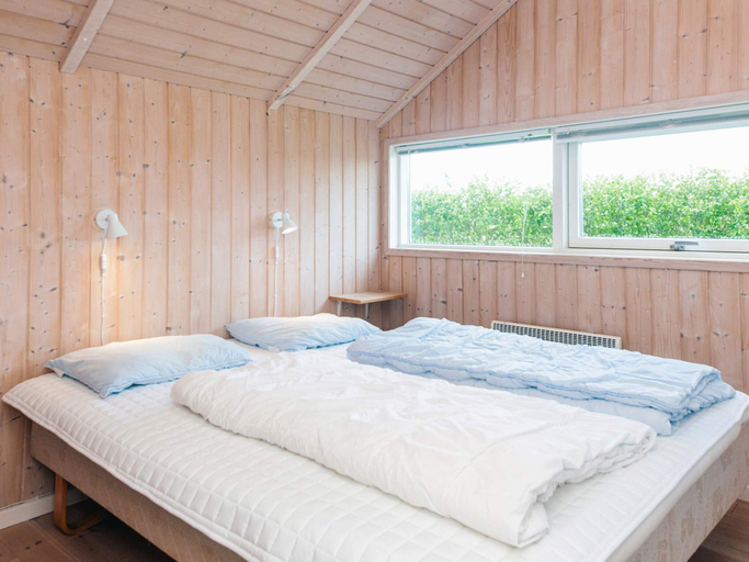 Bedroom 2, 5 Star Holiday Home in Hemmet, Ringkøbing-Skjern