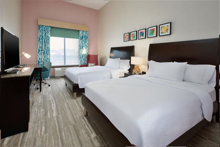 Bedroom 3, Hilton Garden Inn Akron, Summit