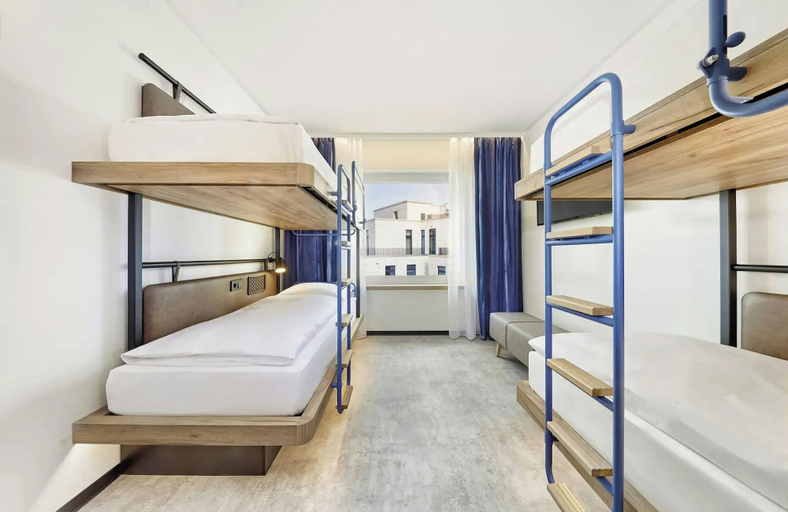 Bedroom 3, Leonardo Smart Hotel Düsseldorf, Düsseldorf