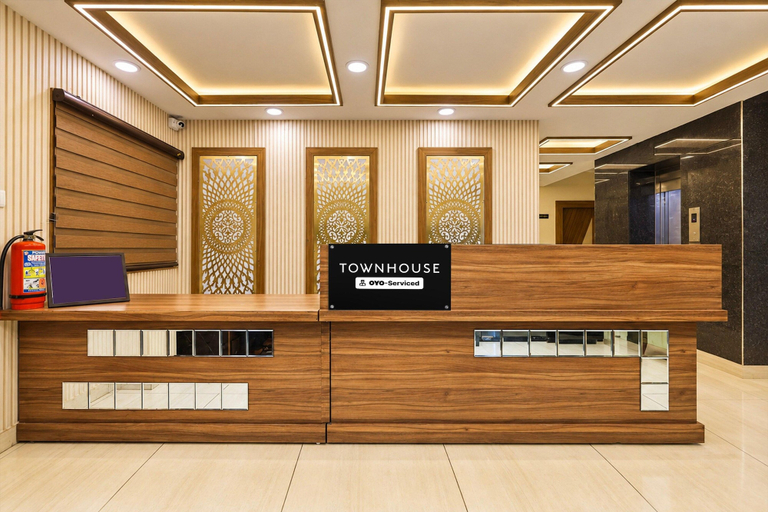 Others 4, Super Townhouse Hoshangabad Road Near Aashima Mall, Bhopal