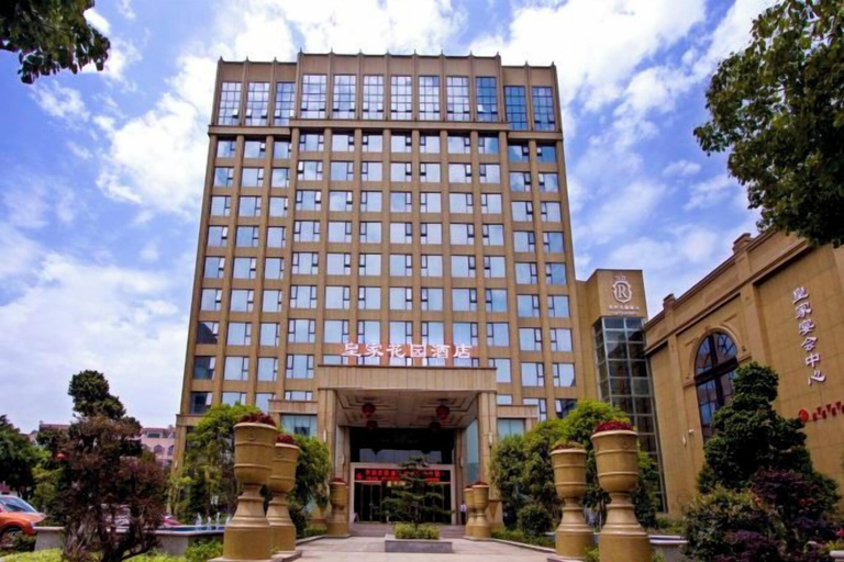 Exterior & Views 2, Royal Garden Hotel, Wenzhou