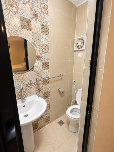 Bathroom 2, Sami pyramids view inn, Al-Ahram