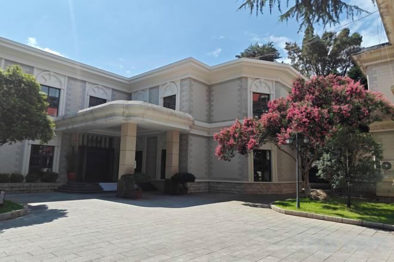 Exterior & Views 2, Lian Yun Hotel, Kunming
