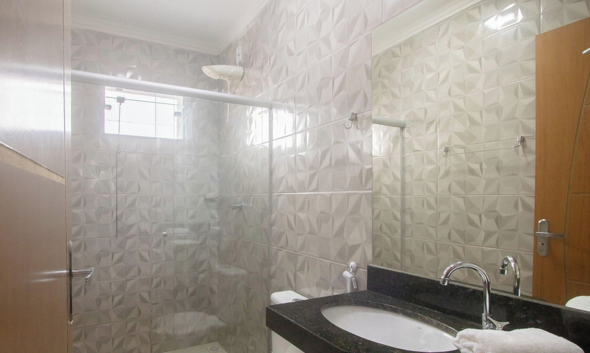 Others 4, House w/ 2 Suites in a Cond. w/ Pool Blv0004, Porto Seguro