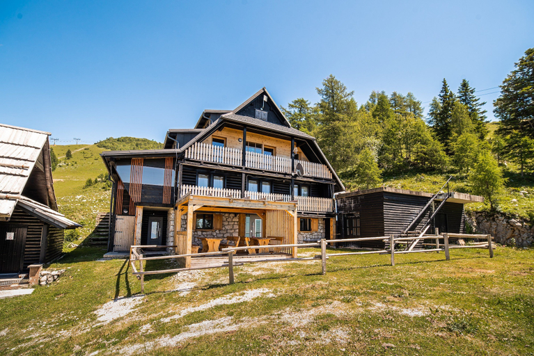 Exterior & Views, Apartments Zvoh, Krvavec, Ski-in, Ski-out, Cerklje na Gorenjskem
