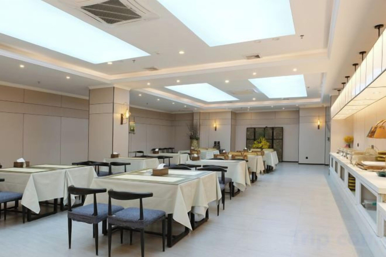 Food & Drinks 5, Bainian Hotel, Beihai