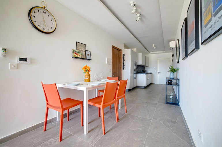 Others 5, Stunning Apartment With Valletta and Harbour Views