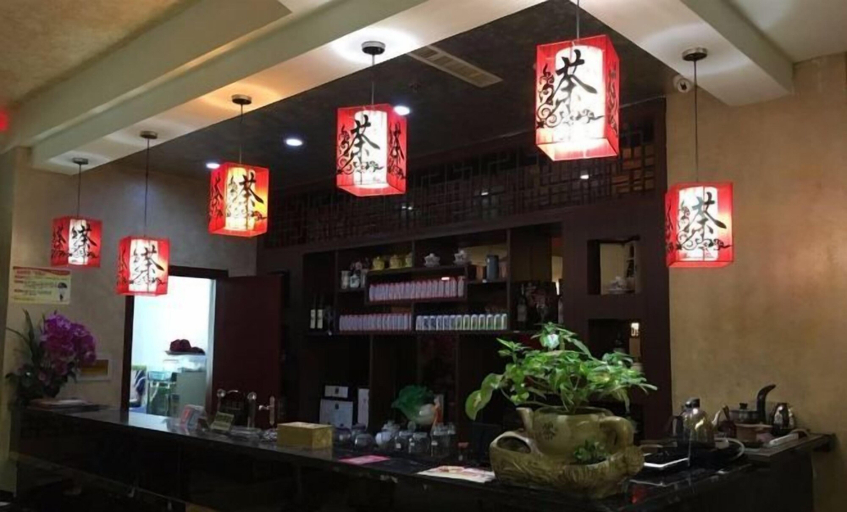 Food & Drinks 5, He Huang Pearl Hotel, Linxia Hui