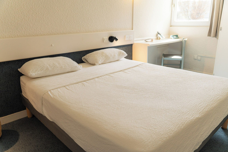 Bedroom 2, Logis Hôtel Come Inn, Vienne