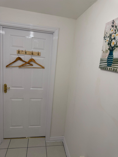 Others 4, Manchester Spacious 4-bed House, Sleeps 6, Manchester