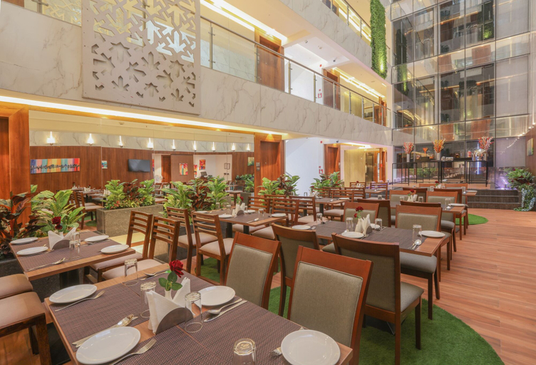 Food & Drinks 5, AR Suites Jewels Royale, Pune