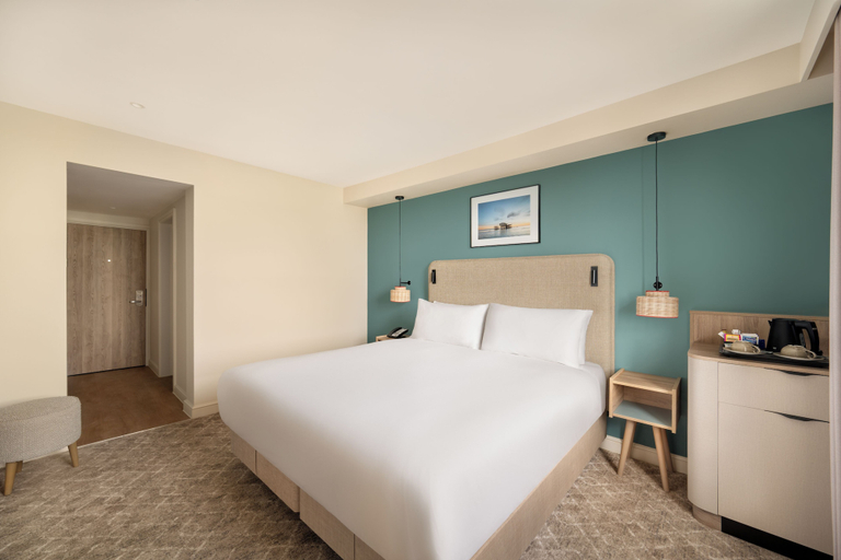 Bedroom 2, The Old Ship Hotel, Brighton and Hove
