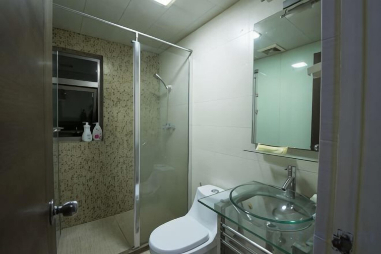 Bathroom, Shenzhen Four Seasons Family Apartment, Shenzhen