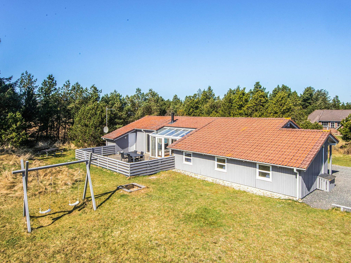 Exterior & Views, 10 Person Holiday Home in Blavand, Varde