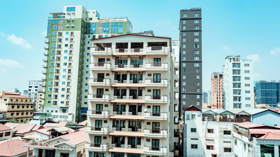 Others 3, Residence 43, Phnom Penh